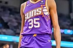 开云体育app-太阳取得激烈胜利！布克发威