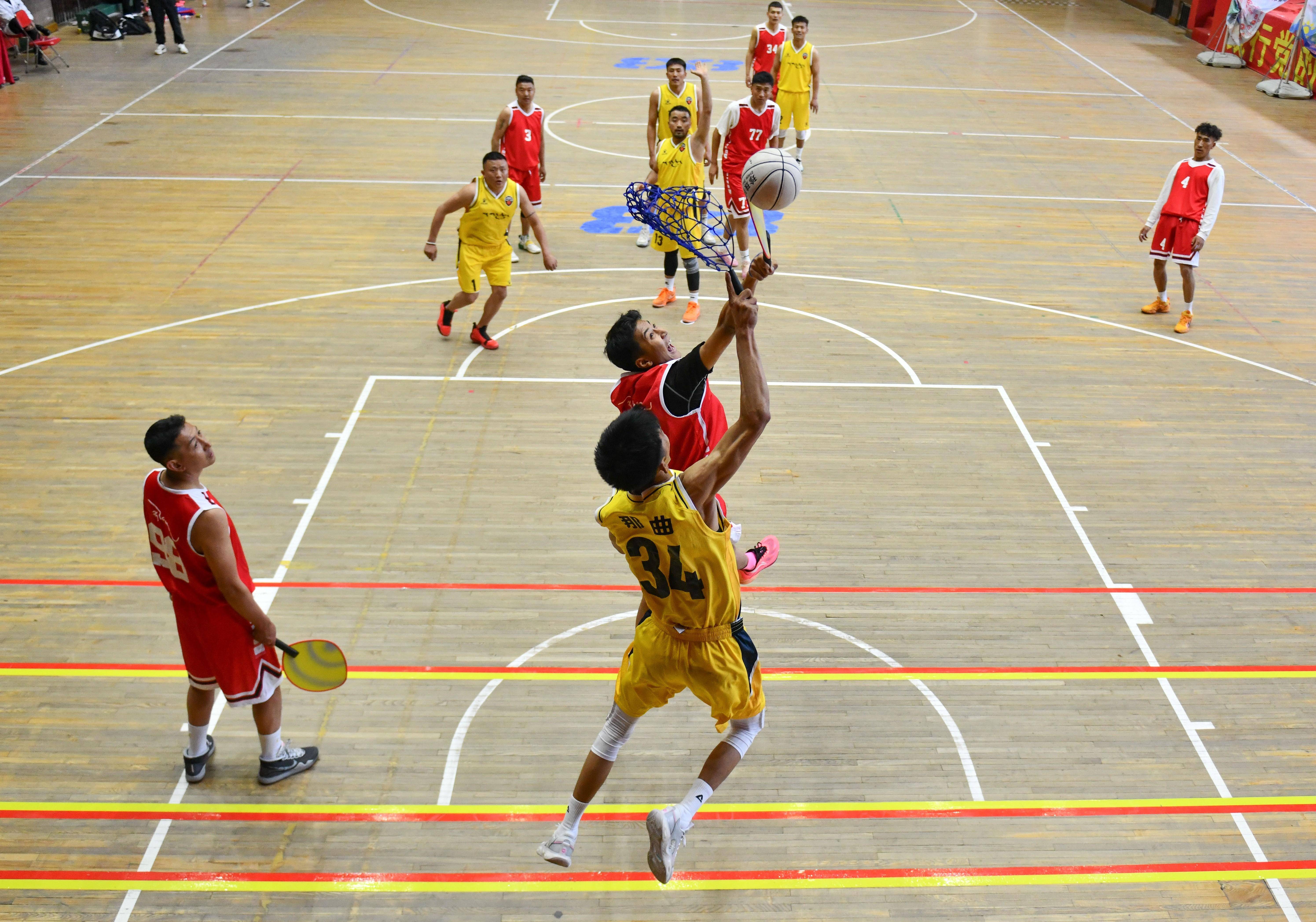 西藏队在比赛中展现绝佳表现