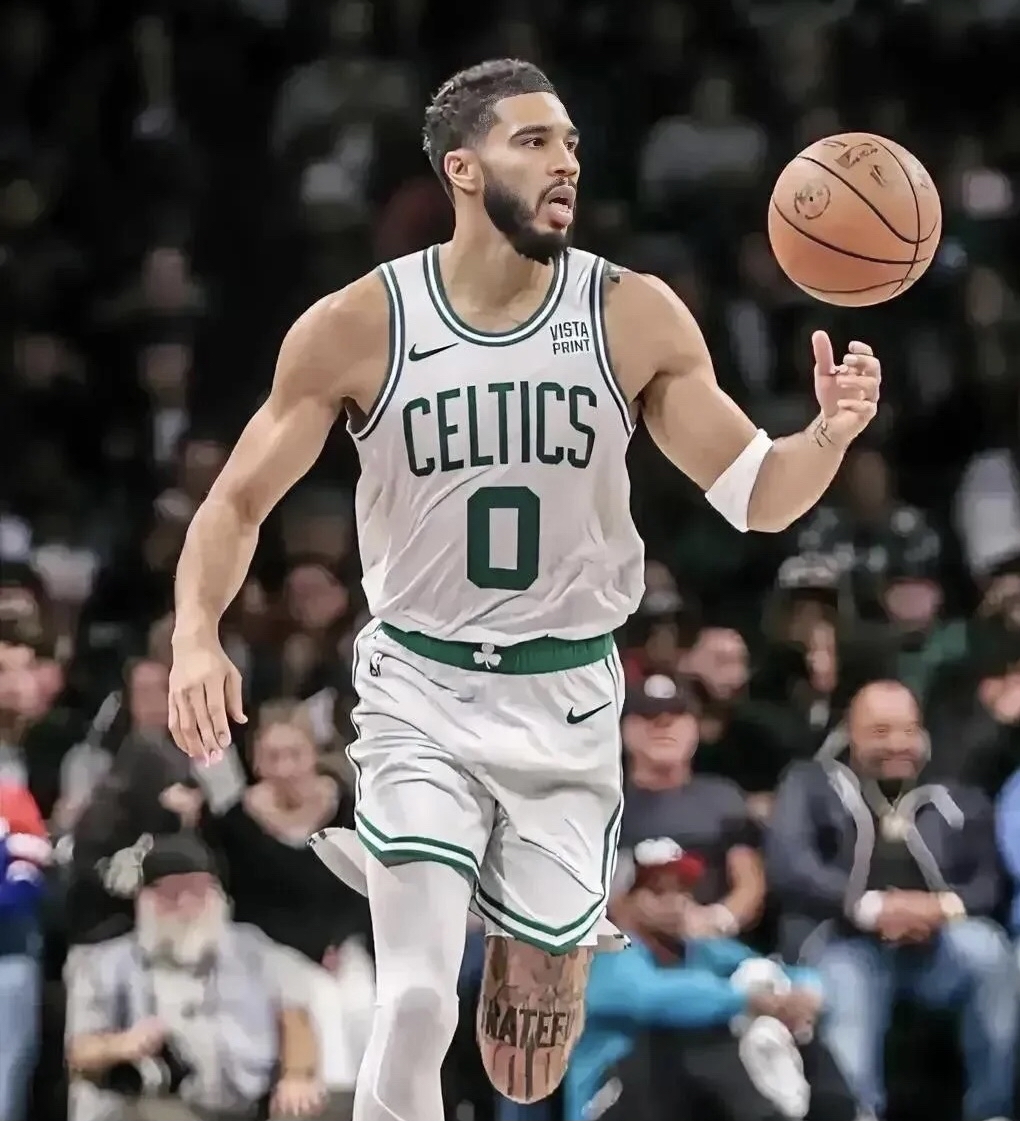 骑士惊险战胜森林狼，塔图姆砍下关键三分