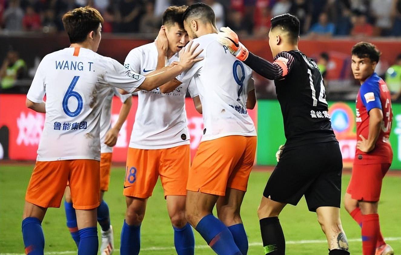 国家男足集训再近一步！国安鲁能各送3人参加